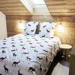 Papillon 6 A14 Personnes - Jacuzzi * Жерарме