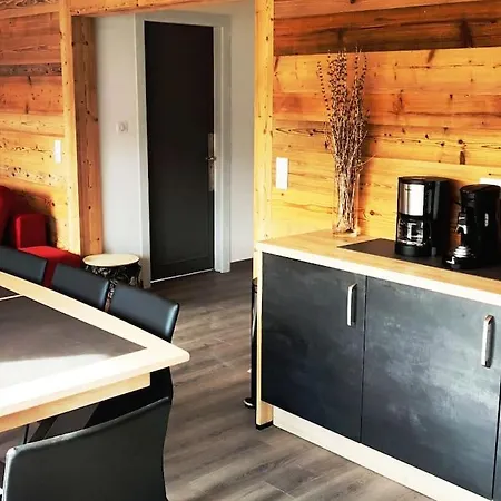 Papillon 6 A14 Personnes - Jacuzzi *