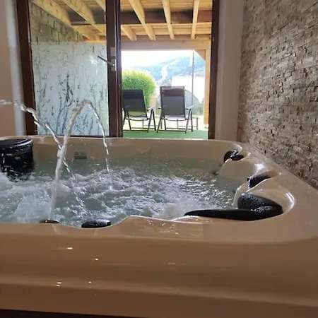 Papillon 6 A14 Personnes - Jacuzzi Nyaraló Gérardmer