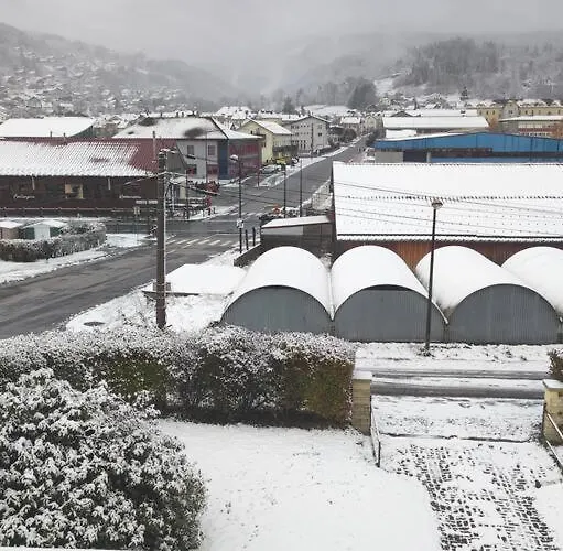 Papillon 6 à14 Personnes - Jacuzzi